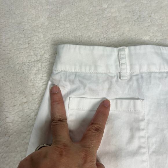 BURBERRY Golf White Skort Sz 6 - Picture 5 of 11